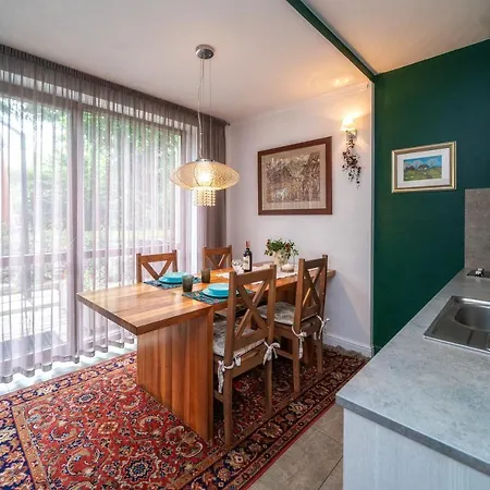 Apartament Toma